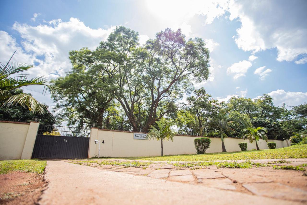 Palm Villa Harare Eksteriør bilde