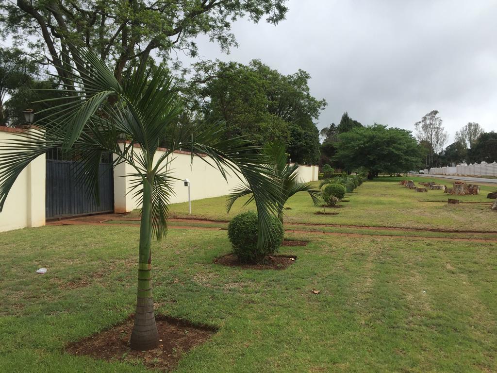 Palm Villa Harare Eksteriør bilde