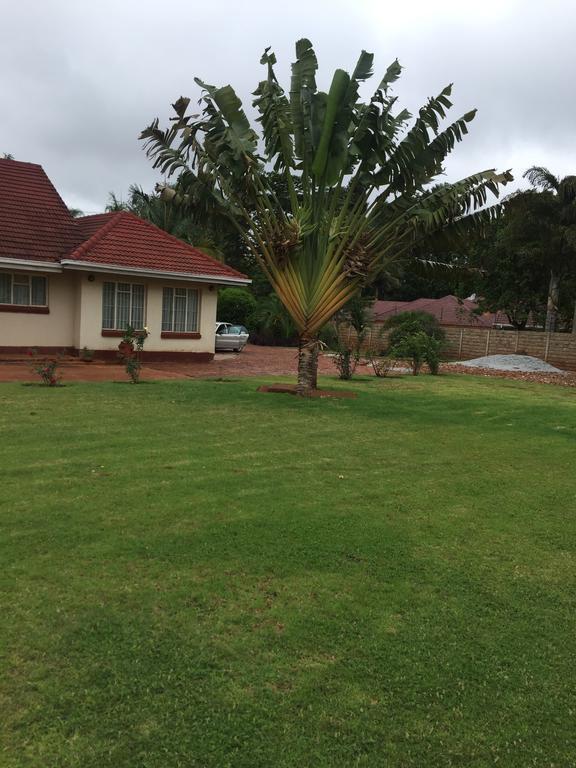 Palm Villa Harare Eksteriør bilde
